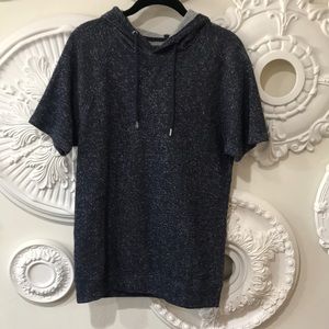 Short sleeve shirt with hood